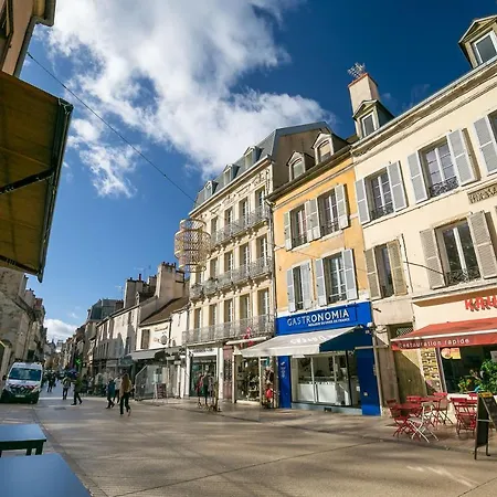 Apartment Le Godrans, En Plein Centre De *
